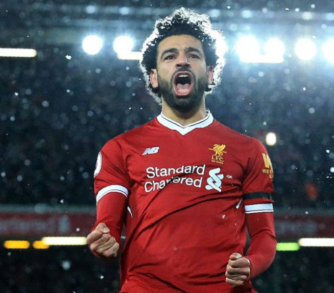 天空体育节目：戴夫·琼斯调侃卡拉格引发的趣谈与赛况聚焦